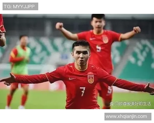 高清足球明星红包图片分享让你感受足球魅力与节日喜庆的完美结合